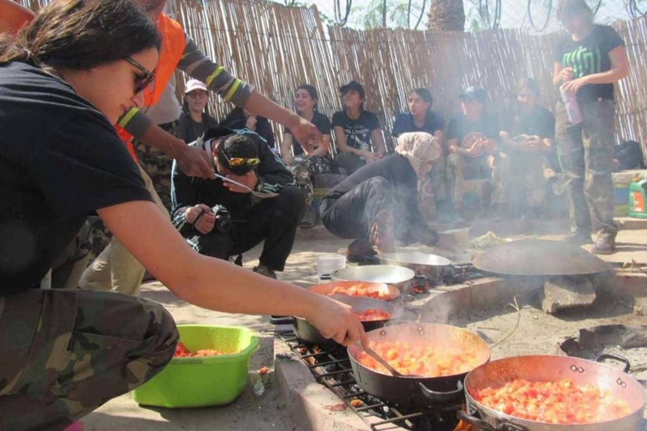 Safi Kitchen Hostel Gawr as-Safi Exterior foto